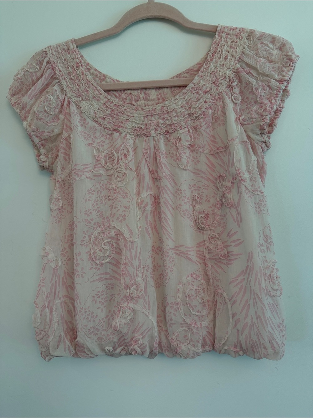 Women's Pink Floral Smocked-Neck Blouse